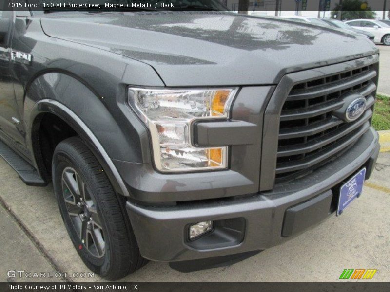 Magnetic Metallic / Black 2015 Ford F150 XLT SuperCrew