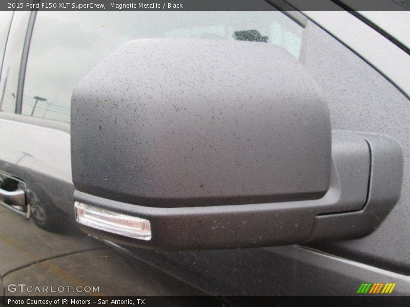 Magnetic Metallic / Black 2015 Ford F150 XLT SuperCrew
