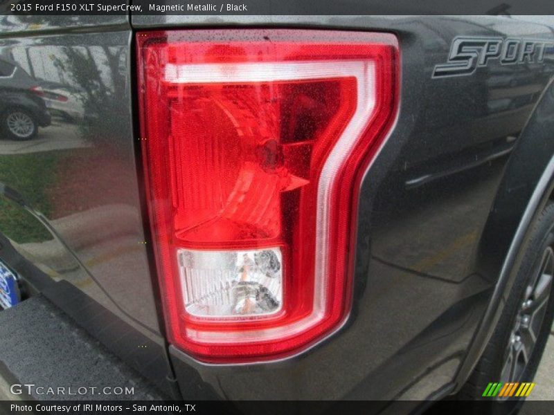 Magnetic Metallic / Black 2015 Ford F150 XLT SuperCrew