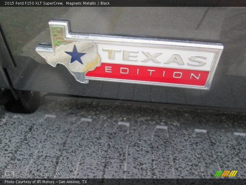 Magnetic Metallic / Black 2015 Ford F150 XLT SuperCrew