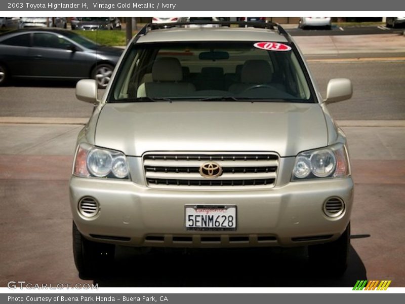 Vintage Gold Metallic / Ivory 2003 Toyota Highlander I4