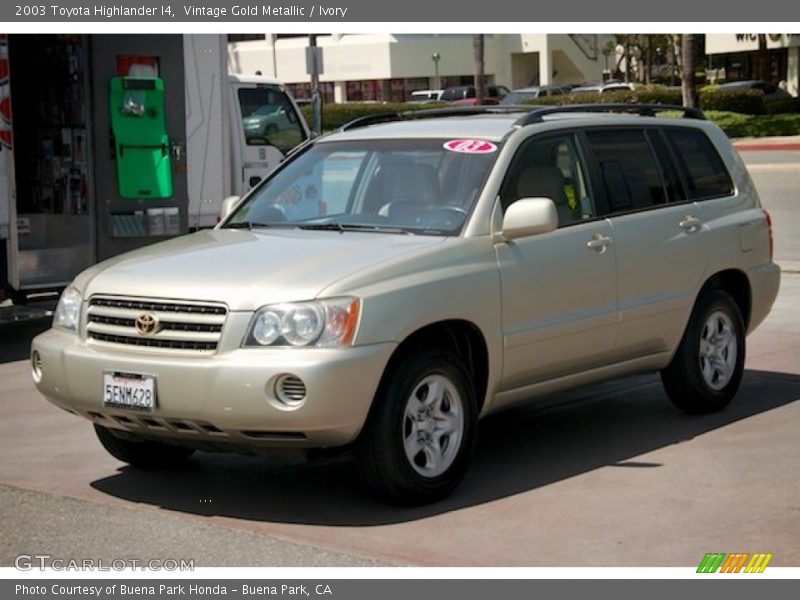 Vintage Gold Metallic / Ivory 2003 Toyota Highlander I4