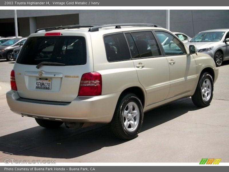 Vintage Gold Metallic / Ivory 2003 Toyota Highlander I4
