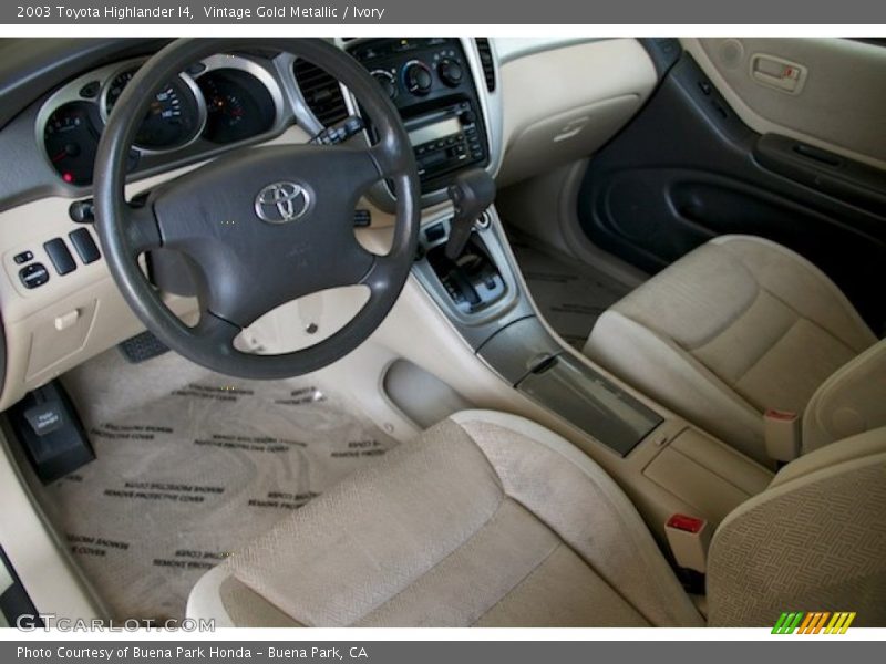 Vintage Gold Metallic / Ivory 2003 Toyota Highlander I4