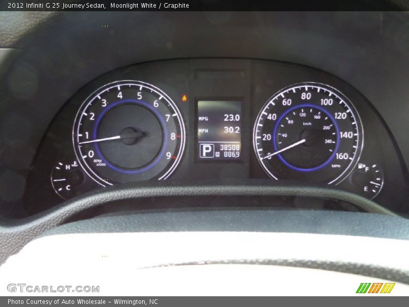 Moonlight White / Graphite 2012 Infiniti G 25 Journey Sedan