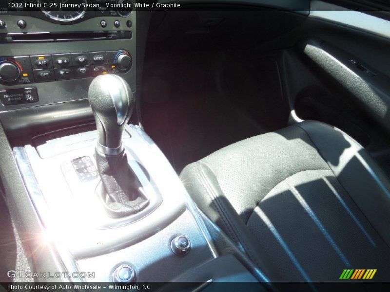 Moonlight White / Graphite 2012 Infiniti G 25 Journey Sedan