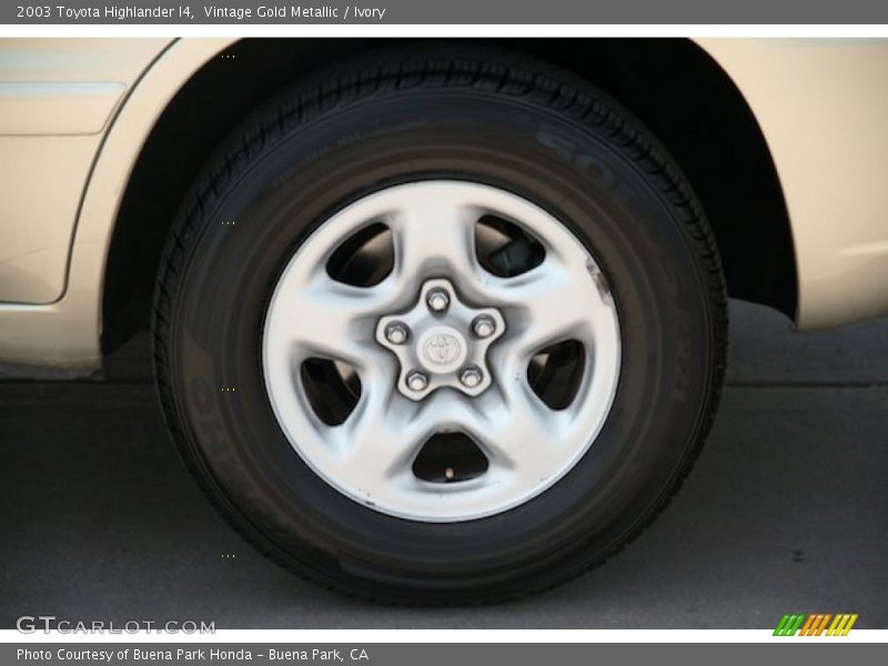 Vintage Gold Metallic / Ivory 2003 Toyota Highlander I4