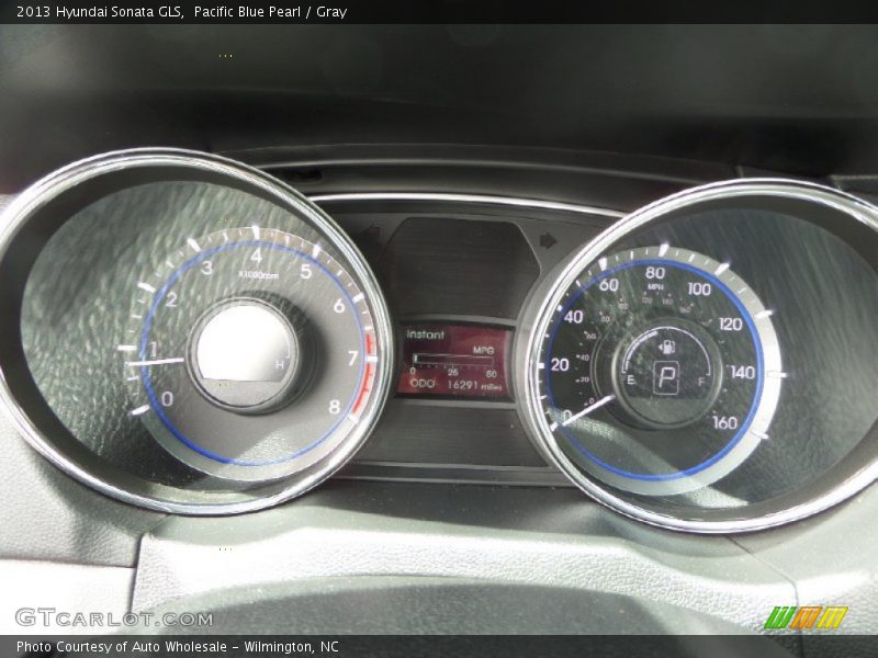 Pacific Blue Pearl / Gray 2013 Hyundai Sonata GLS