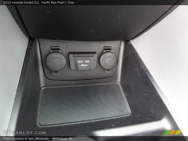 Pacific Blue Pearl / Gray 2013 Hyundai Sonata GLS