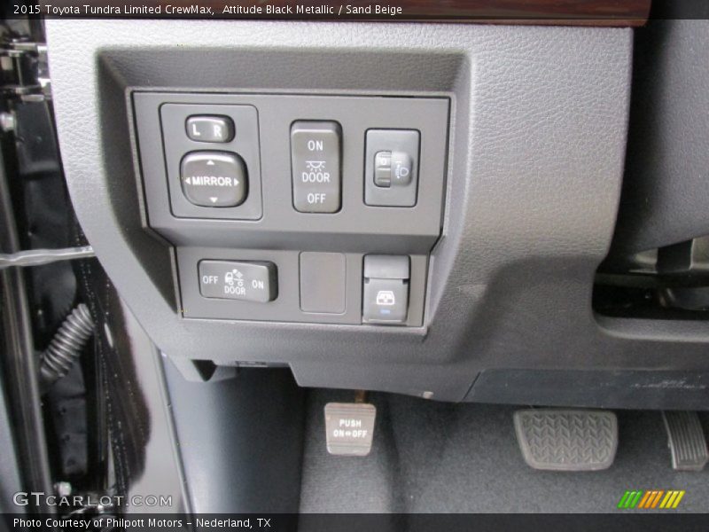 Attitude Black Metallic / Sand Beige 2015 Toyota Tundra Limited CrewMax