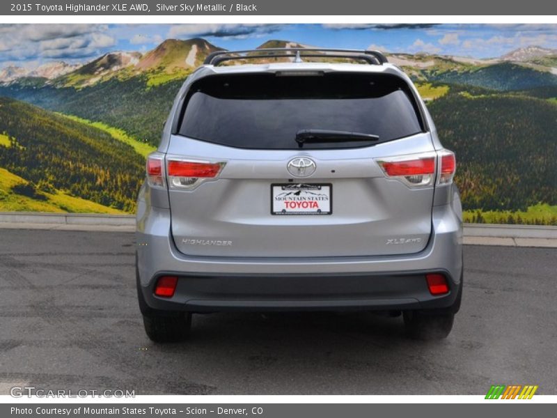 Silver Sky Metallic / Black 2015 Toyota Highlander XLE AWD