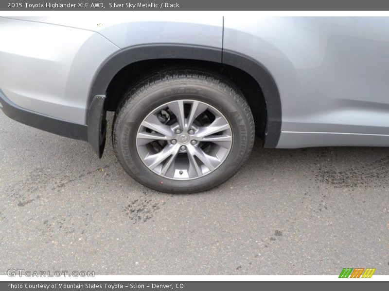 Silver Sky Metallic / Black 2015 Toyota Highlander XLE AWD