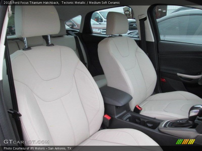Tectonic Metallic / Medium Soft Ceramic 2015 Ford Focus Titanium Hatchback
