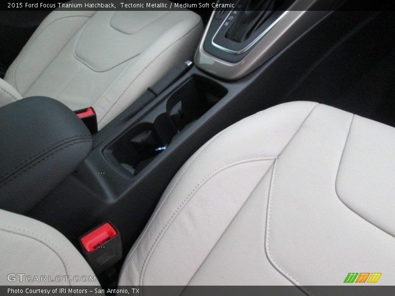 Tectonic Metallic / Medium Soft Ceramic 2015 Ford Focus Titanium Hatchback