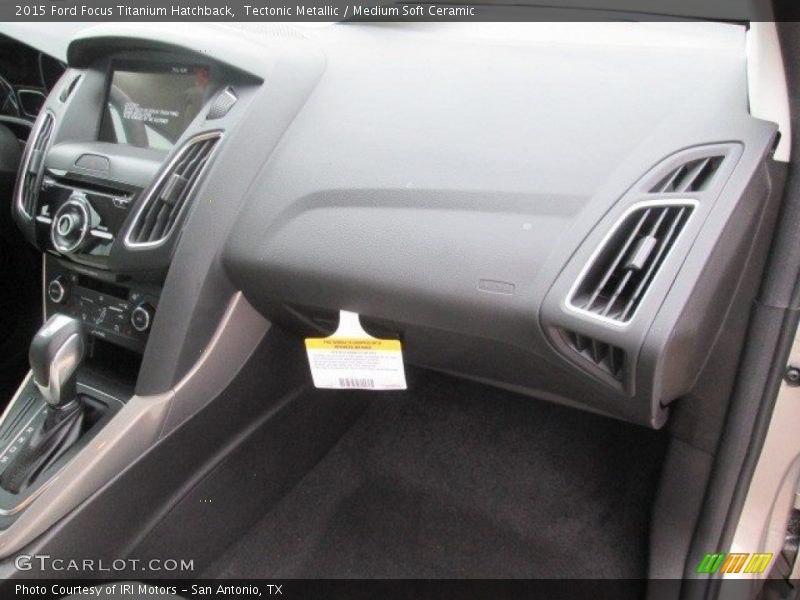 Tectonic Metallic / Medium Soft Ceramic 2015 Ford Focus Titanium Hatchback