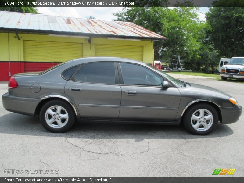 Dark Shadow Grey Metallic / Dark Charcoal 2004 Ford Taurus SE Sedan