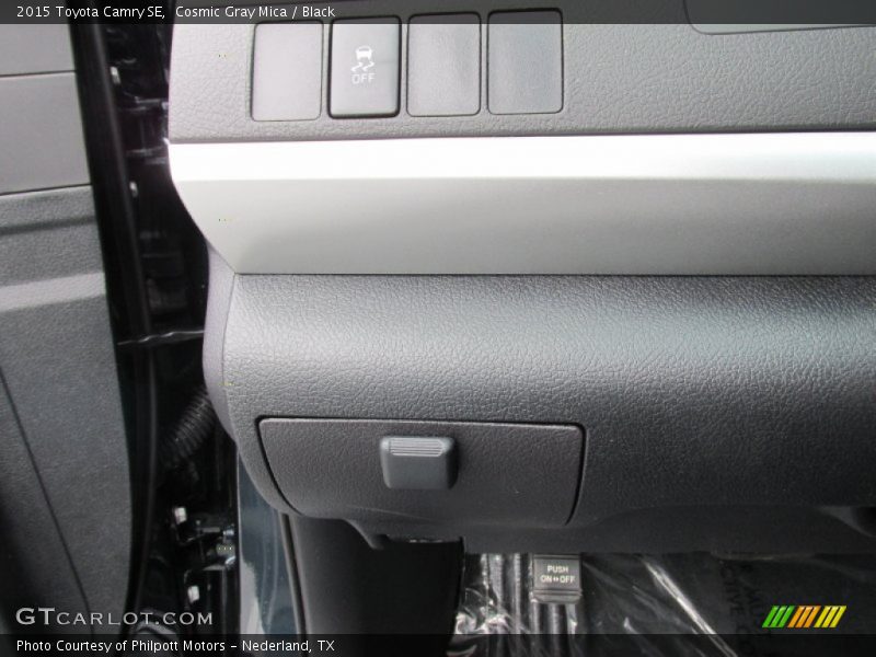Cosmic Gray Mica / Black 2015 Toyota Camry SE