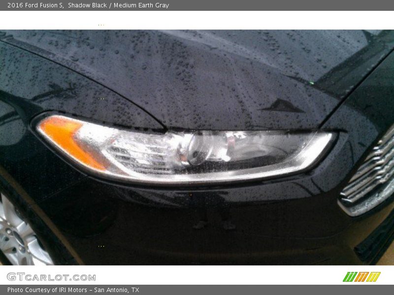 Shadow Black / Medium Earth Gray 2016 Ford Fusion S