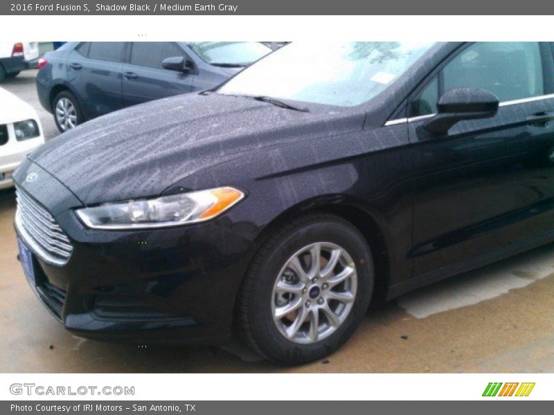 Shadow Black / Medium Earth Gray 2016 Ford Fusion S