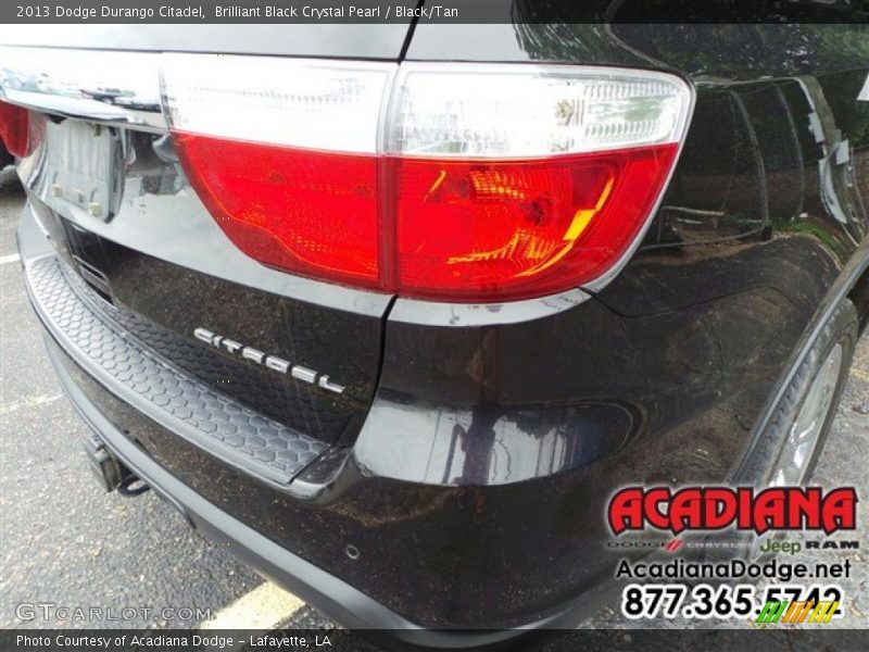 Brilliant Black Crystal Pearl / Black/Tan 2013 Dodge Durango Citadel