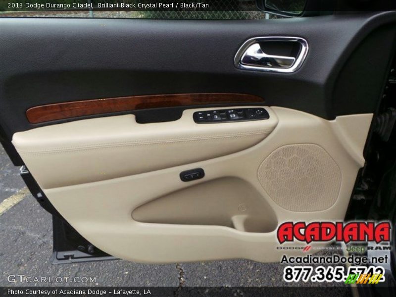 Brilliant Black Crystal Pearl / Black/Tan 2013 Dodge Durango Citadel