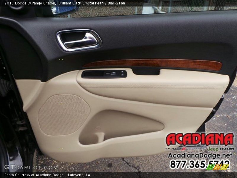 Brilliant Black Crystal Pearl / Black/Tan 2013 Dodge Durango Citadel