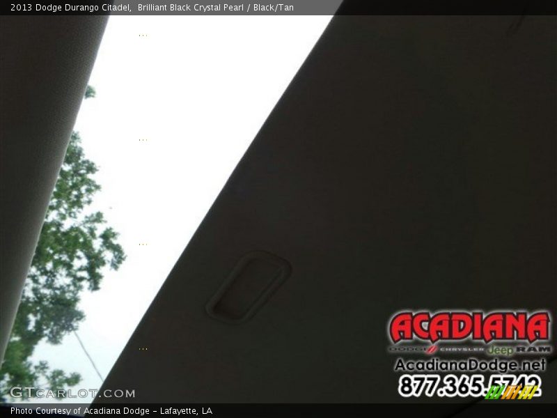 Brilliant Black Crystal Pearl / Black/Tan 2013 Dodge Durango Citadel