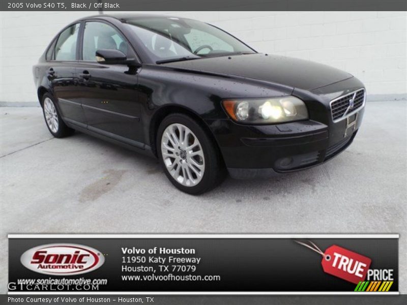 Black / Off Black 2005 Volvo S40 T5