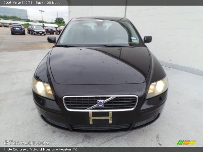 Black / Off Black 2005 Volvo S40 T5