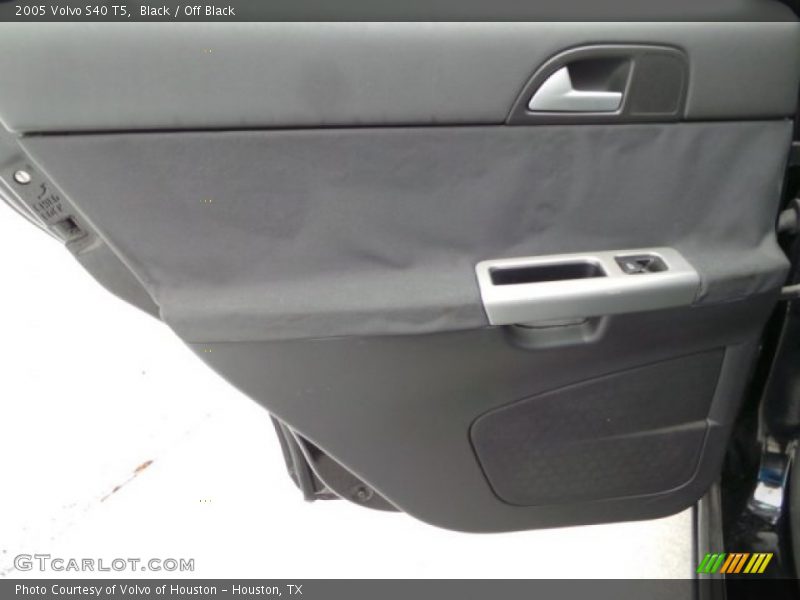 Black / Off Black 2005 Volvo S40 T5