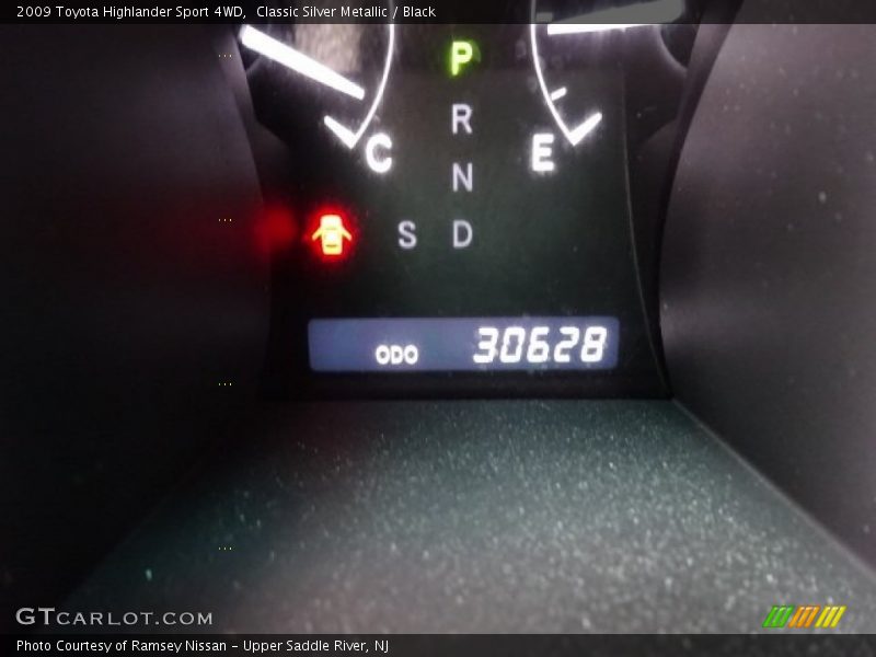 Classic Silver Metallic / Black 2009 Toyota Highlander Sport 4WD