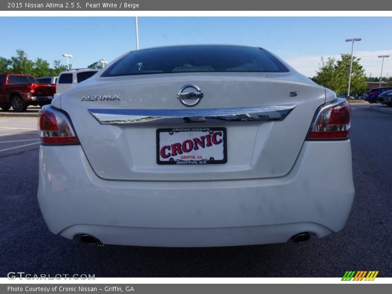 Pearl White / Beige 2015 Nissan Altima 2.5 S