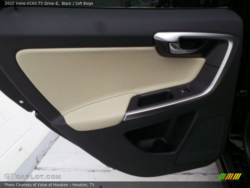 Black / Soft Beige 2015 Volvo XC60 T5 Drive-E