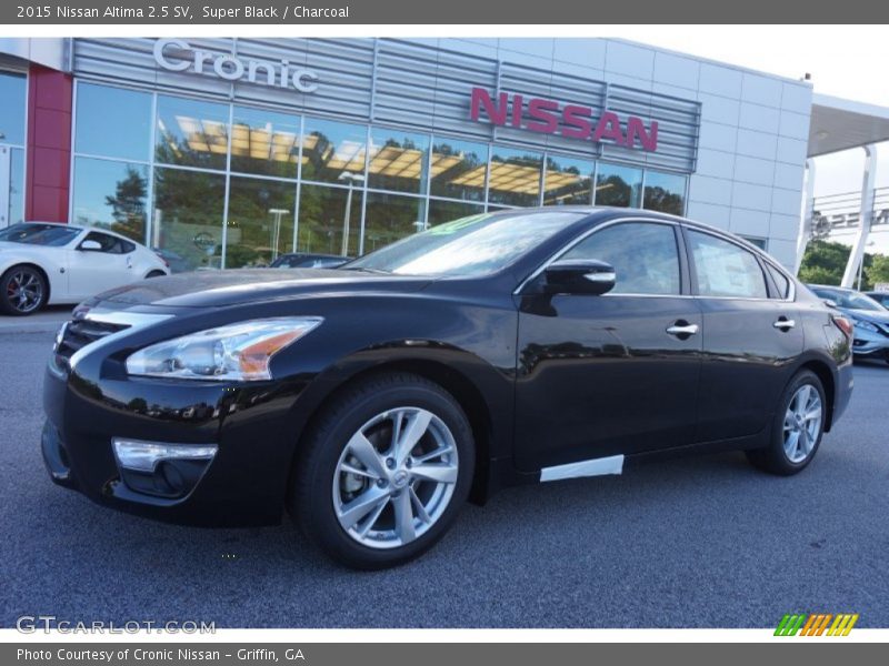 Super Black / Charcoal 2015 Nissan Altima 2.5 SV