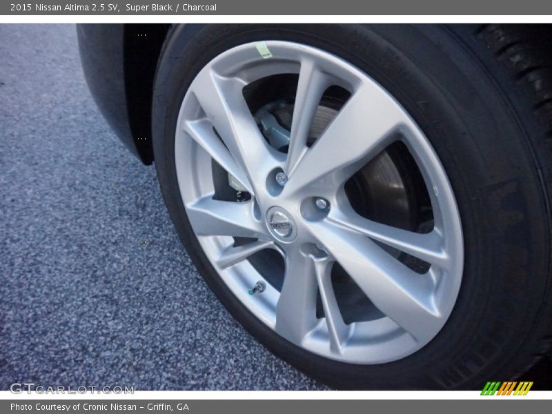 Super Black / Charcoal 2015 Nissan Altima 2.5 SV