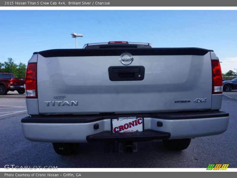 Brilliant Silver / Charcoal 2015 Nissan Titan S Crew Cab 4x4