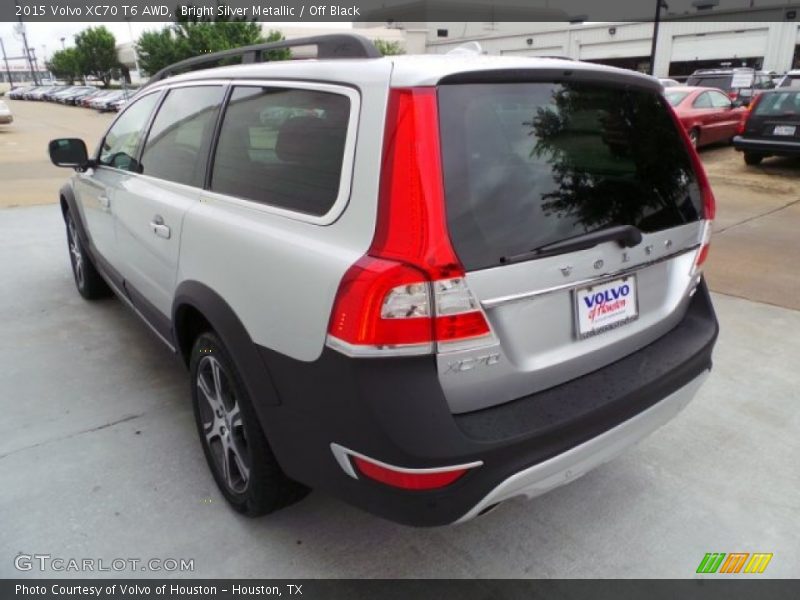 Bright Silver Metallic / Off Black 2015 Volvo XC70 T6 AWD