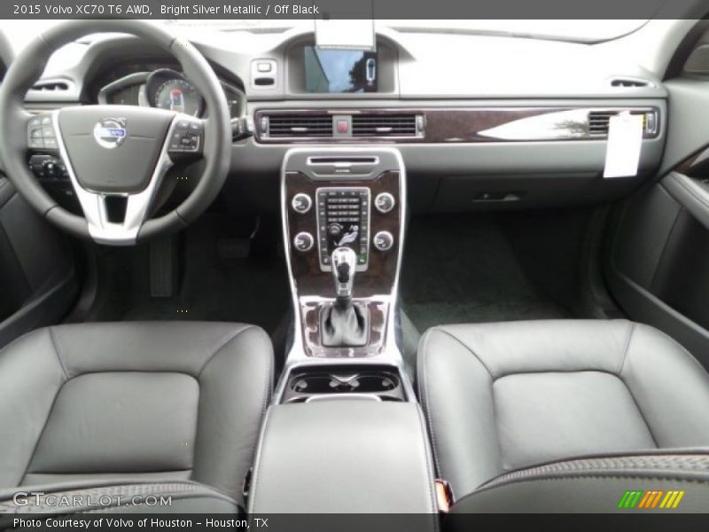Bright Silver Metallic / Off Black 2015 Volvo XC70 T6 AWD