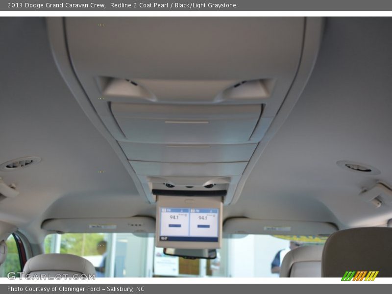 Redline 2 Coat Pearl / Black/Light Graystone 2013 Dodge Grand Caravan Crew