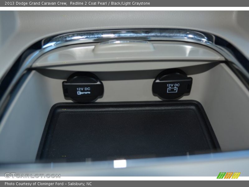 Redline 2 Coat Pearl / Black/Light Graystone 2013 Dodge Grand Caravan Crew