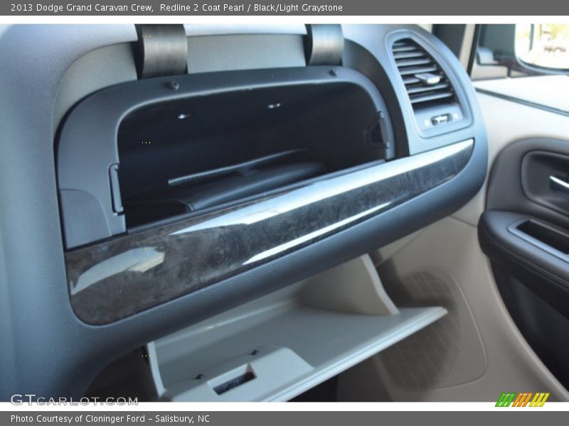 Redline 2 Coat Pearl / Black/Light Graystone 2013 Dodge Grand Caravan Crew