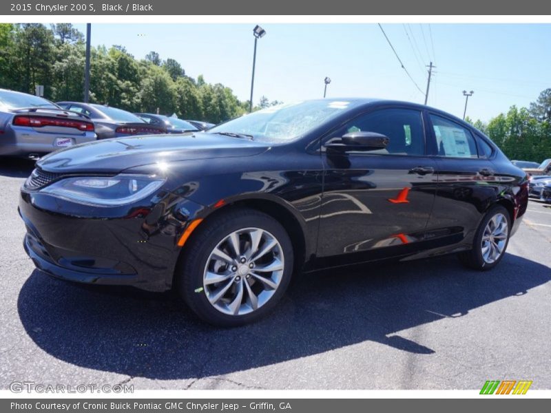 Black / Black 2015 Chrysler 200 S