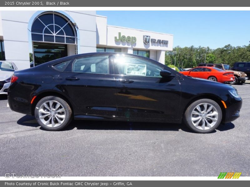 Black / Black 2015 Chrysler 200 S