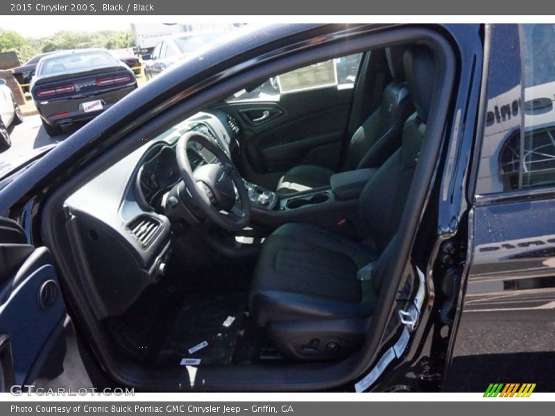 Black / Black 2015 Chrysler 200 S