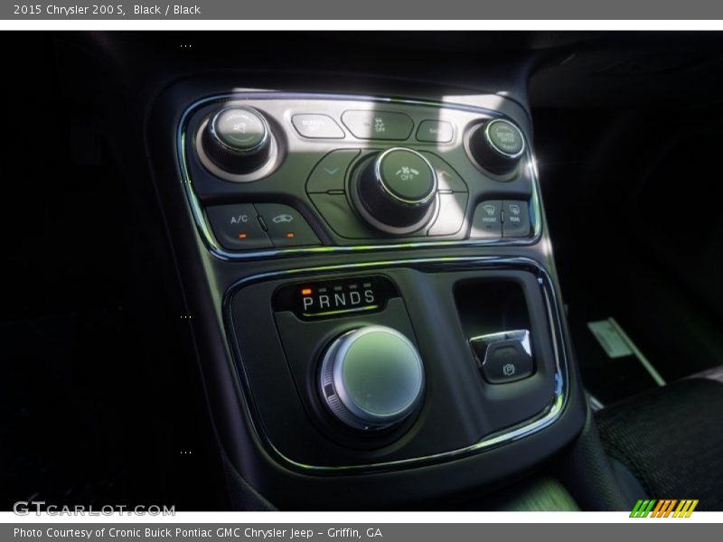 Black / Black 2015 Chrysler 200 S
