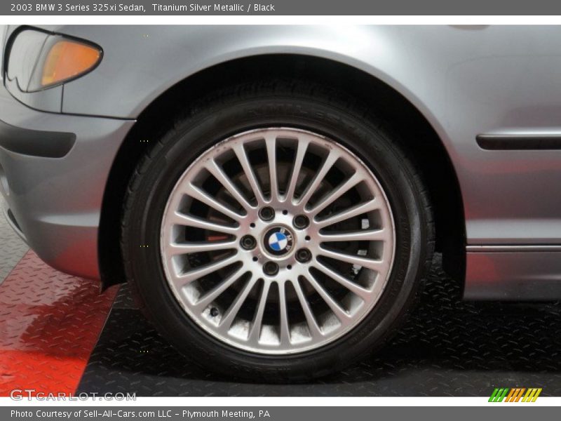 Titanium Silver Metallic / Black 2003 BMW 3 Series 325xi Sedan