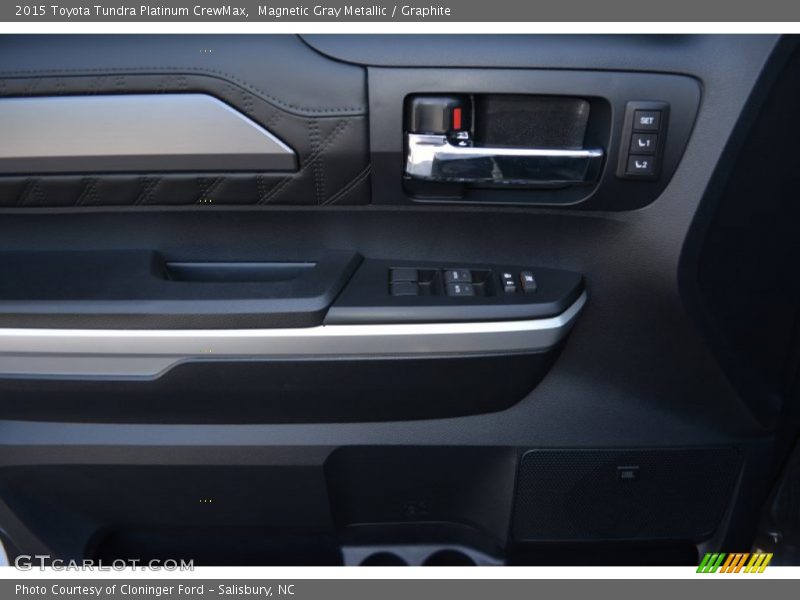 Magnetic Gray Metallic / Graphite 2015 Toyota Tundra Platinum CrewMax