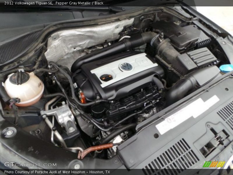Pepper Gray Metallic / Black 2012 Volkswagen Tiguan SE