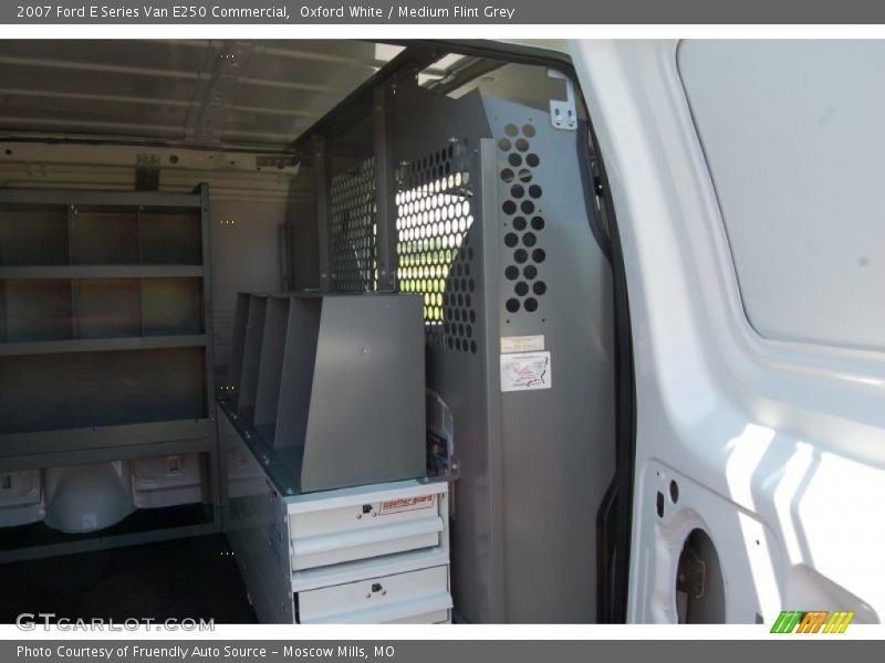 Oxford White / Medium Flint Grey 2007 Ford E Series Van E250 Commercial