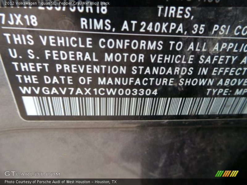 Pepper Gray Metallic / Black 2012 Volkswagen Tiguan SE